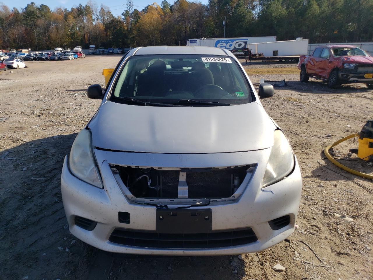 NISSAN VERSA S