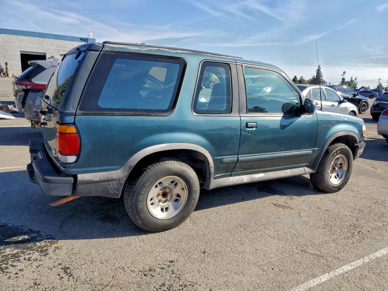 Lot #3302700037 1996 FORD EXPLORER