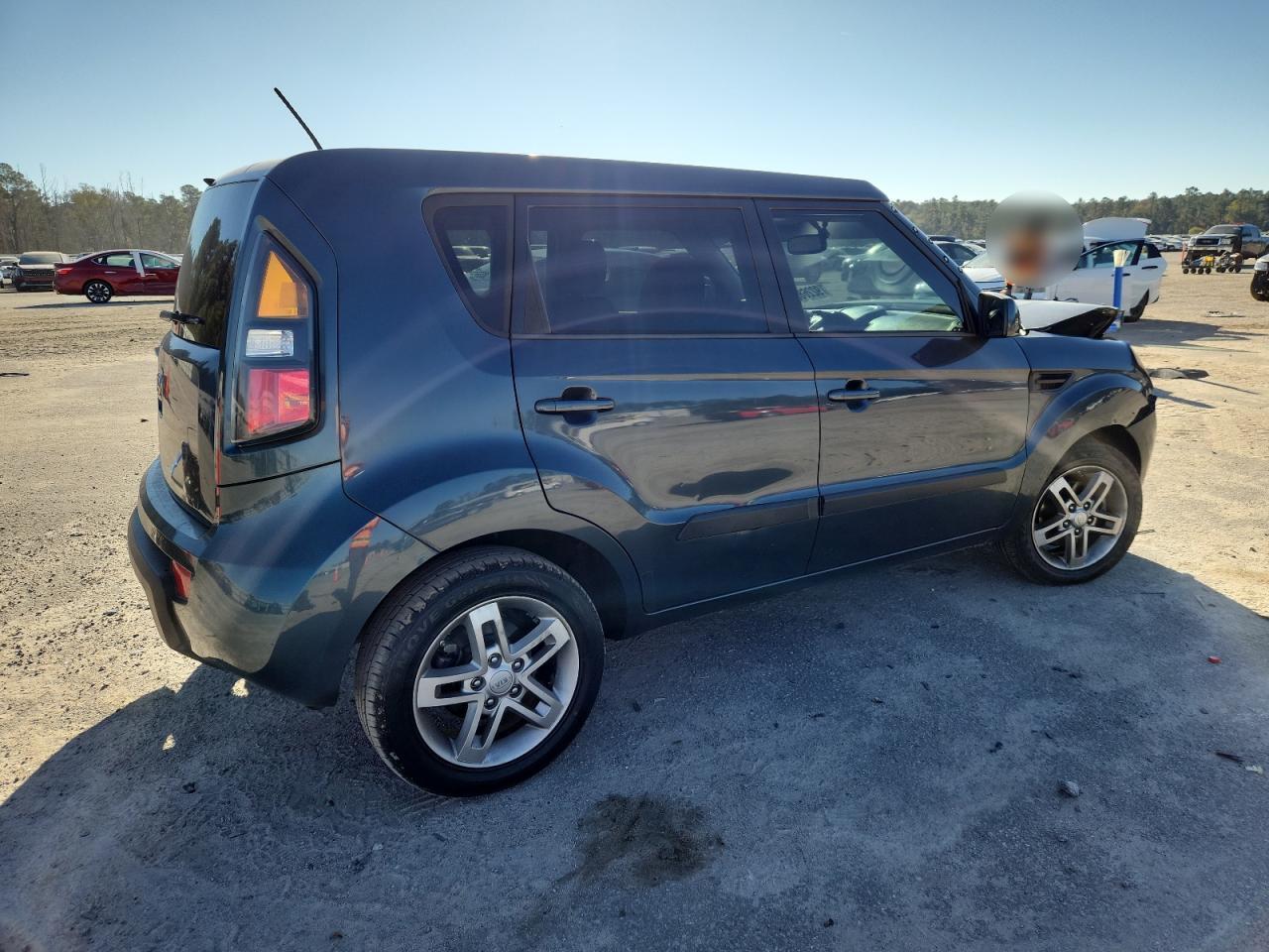 KIA SOUL +
