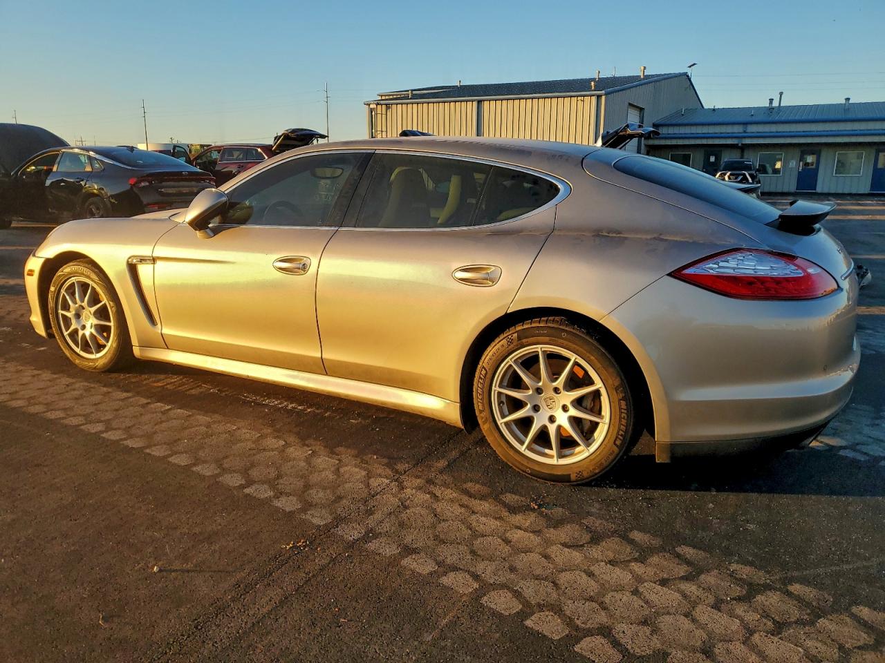 PORSCHE PANAMERA S
