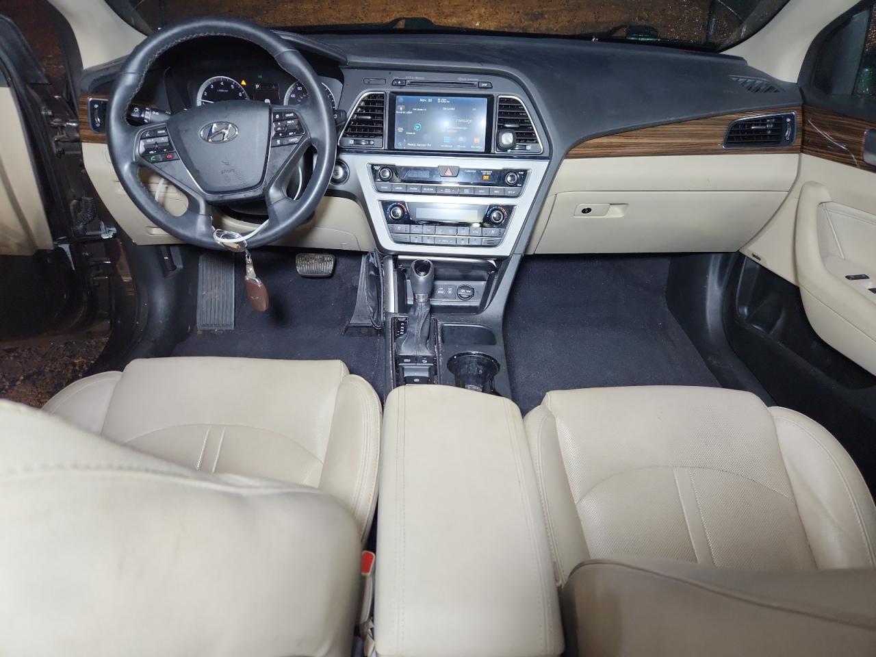 HYUNDAI SONATA SPORT