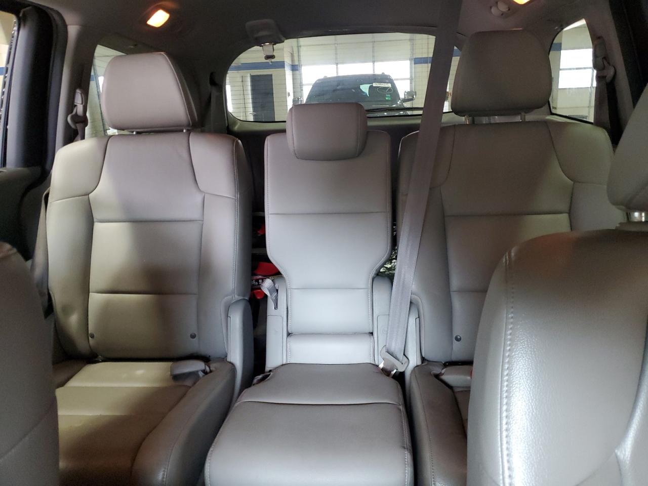 Lot #3302870942 2016 HONDA ODYSSEY EX