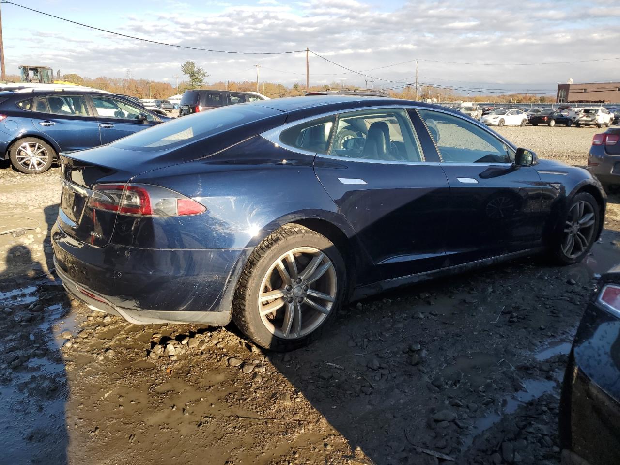 TESLA MODEL S 85D