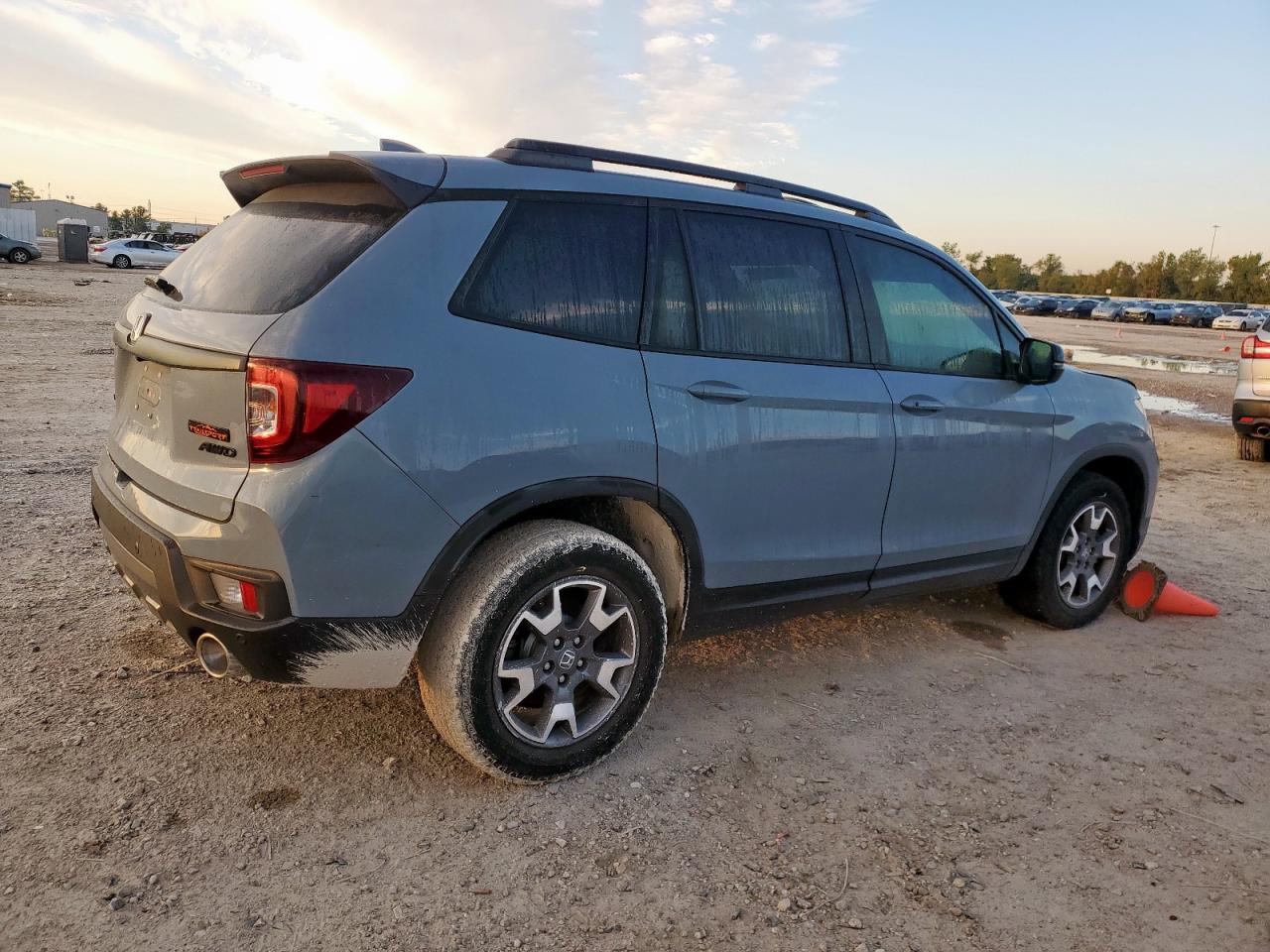 HONDA PASSPORT TRAIL SPORT