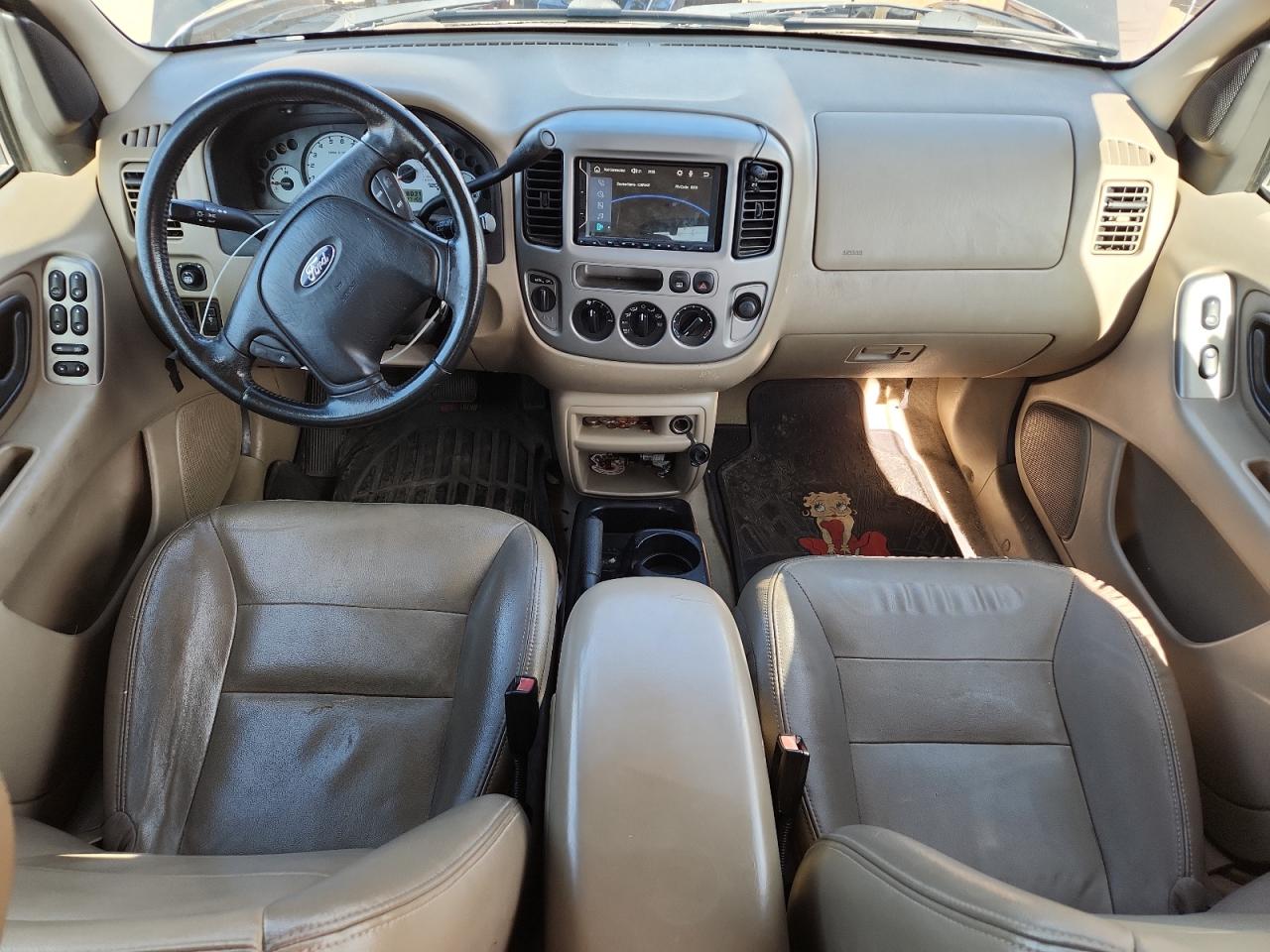 Lot #3297453207 2004 FORD ESCAPE XLT