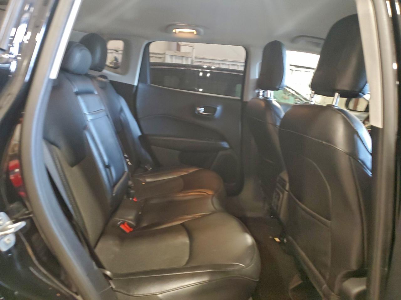 JEEP COMPASS LATITUDE