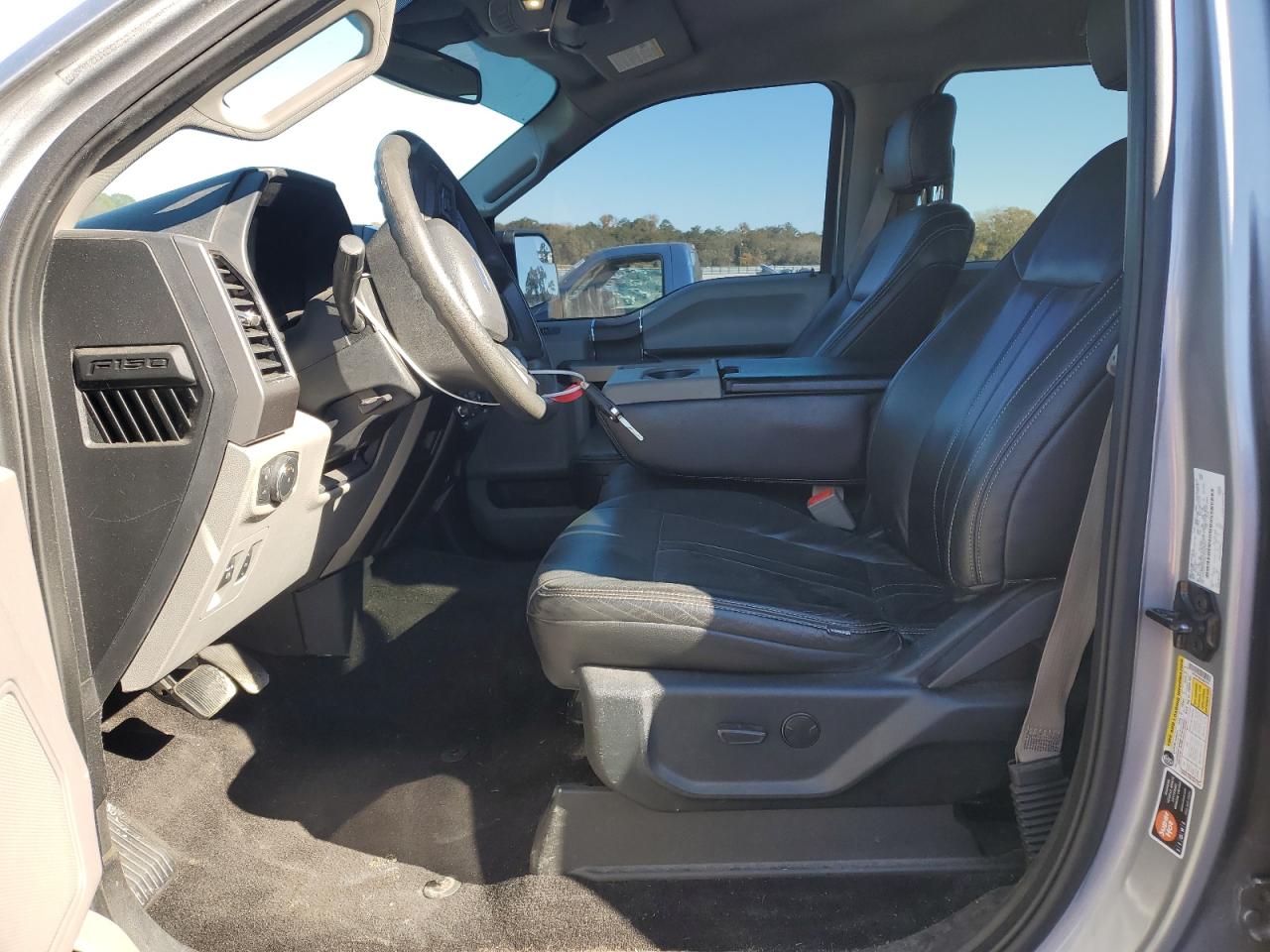 FORD F-150 SUPERCREW