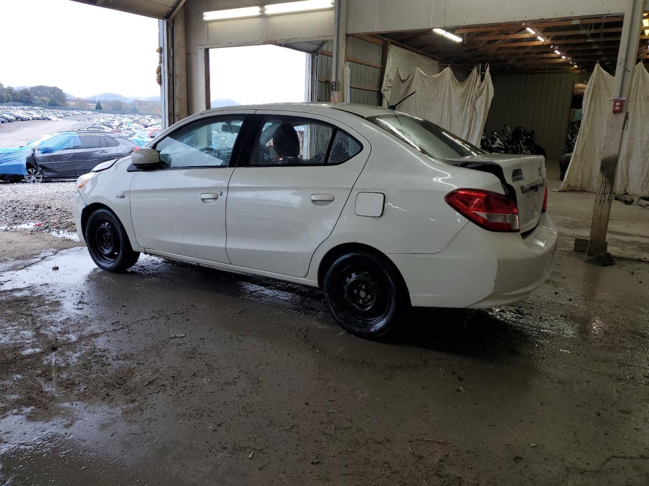 MITSUBISHI MIRAGE G4 ES