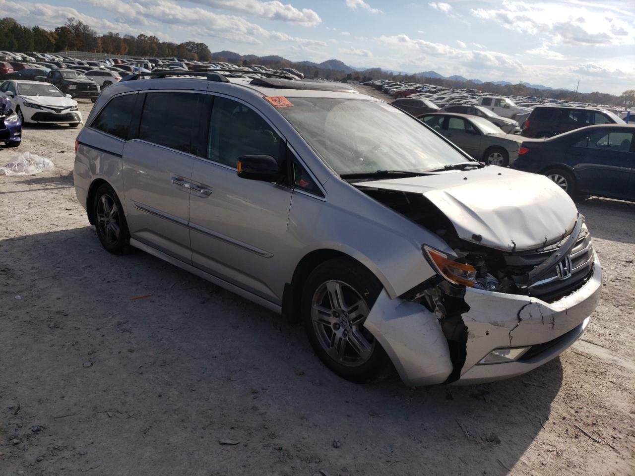 HONDA ODYSSEY TOURING