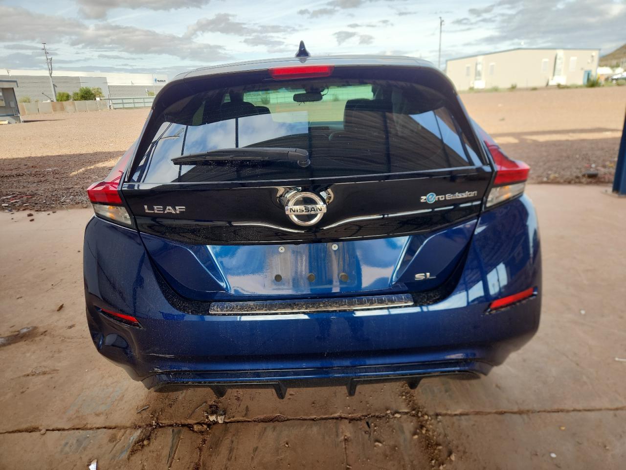 NISSAN LEAF S