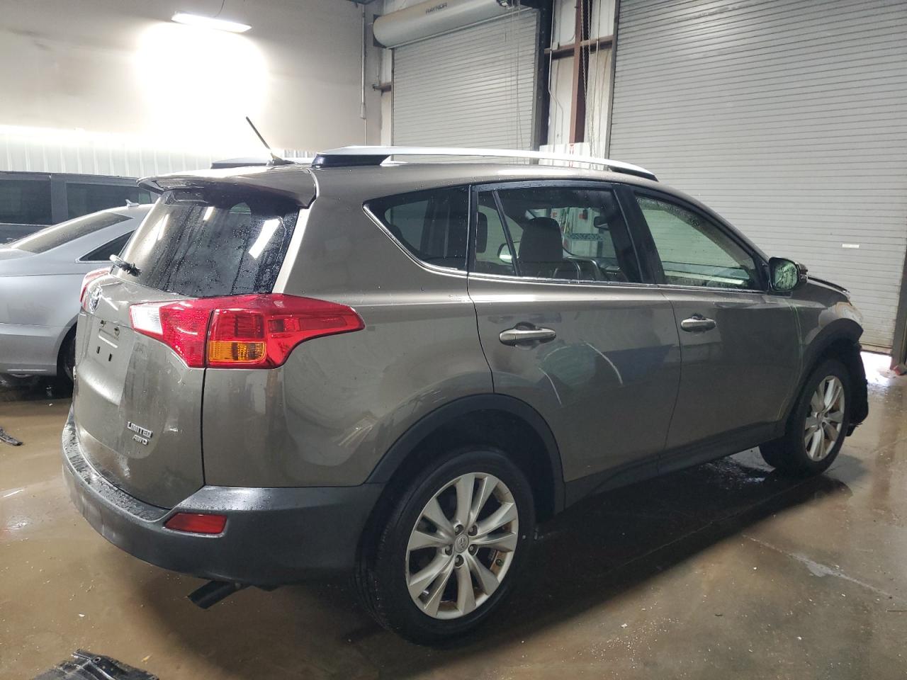 TOYOTA RAV4 LIMITED