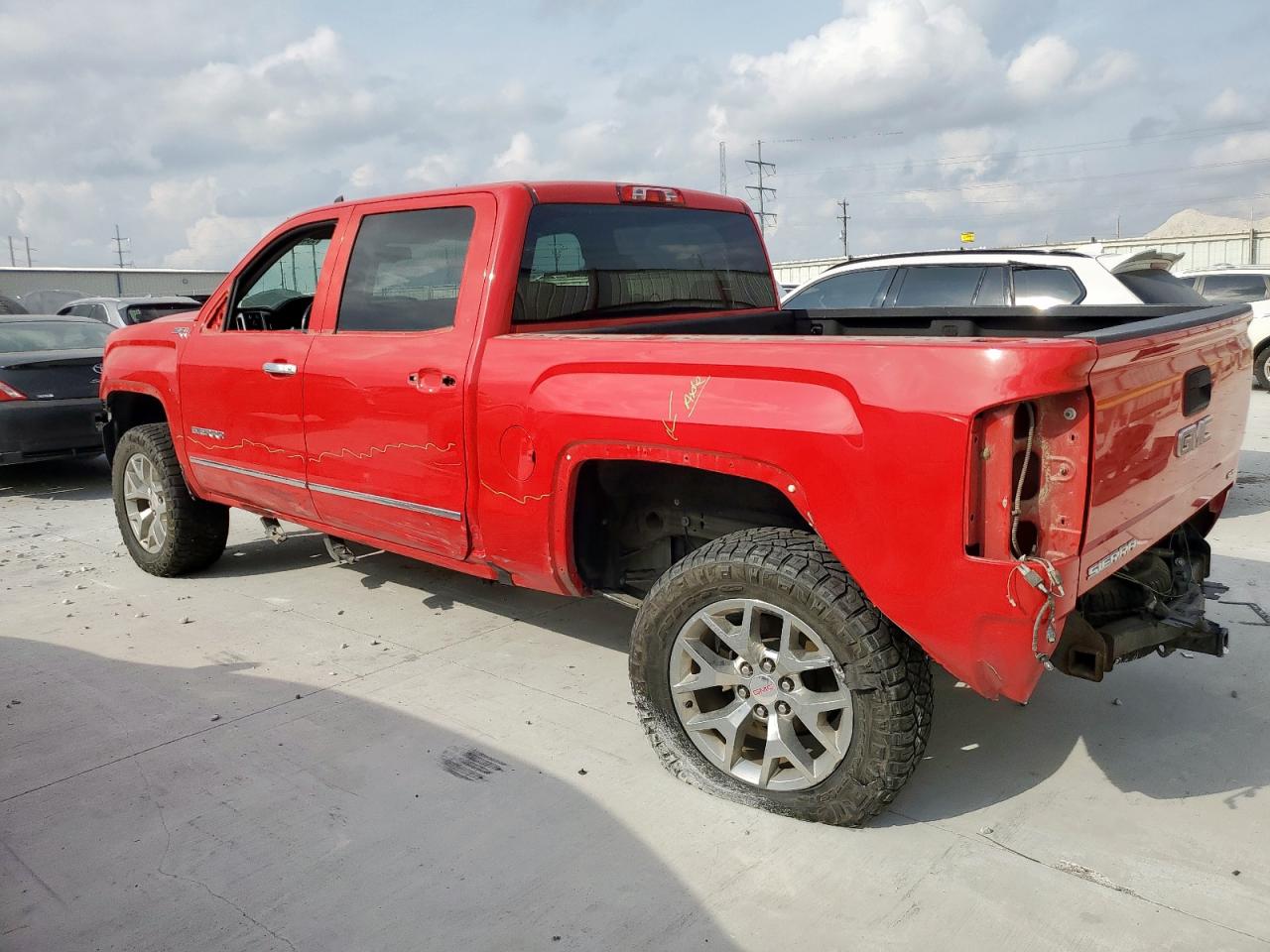 GMC SIERRA K1500 SLT