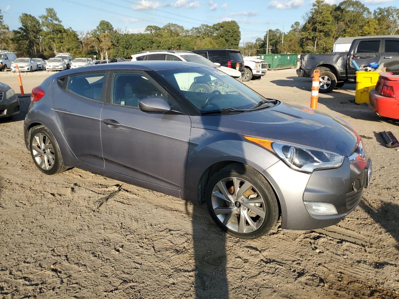 HYUNDAI VELOSTER