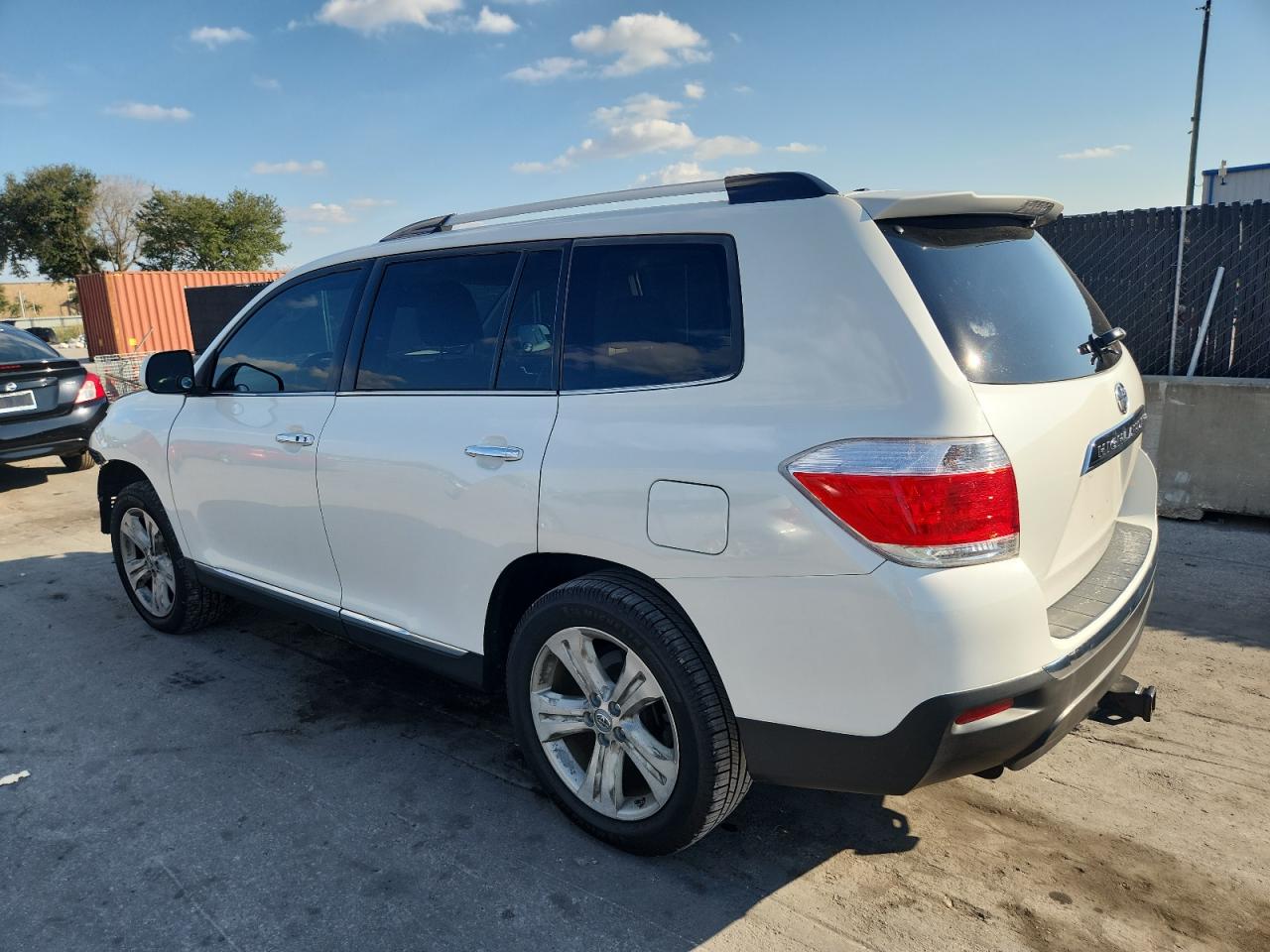 TOYOTA HIGHLANDER LIMITED