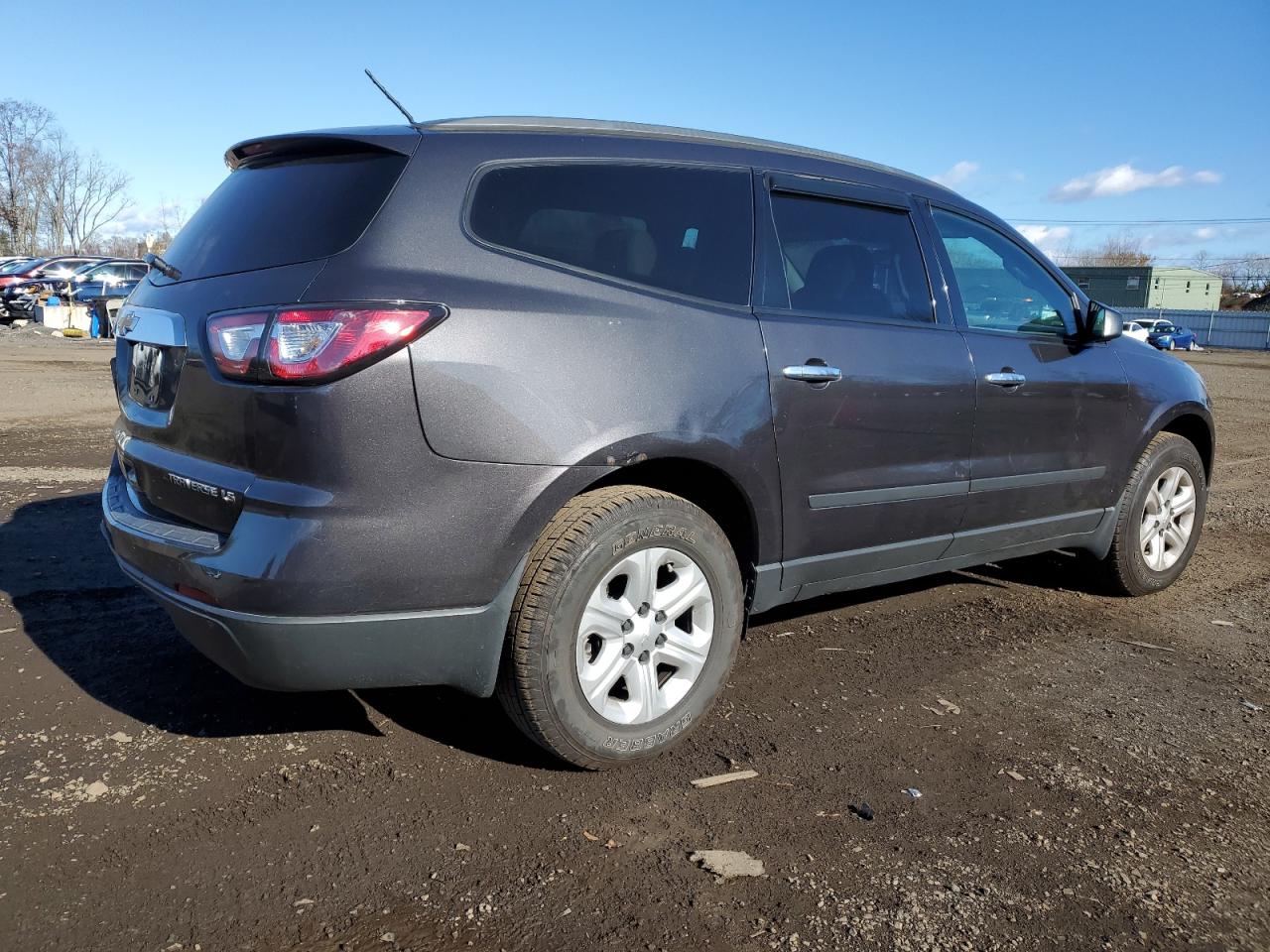 CHEVROLET TRAVERSE LS