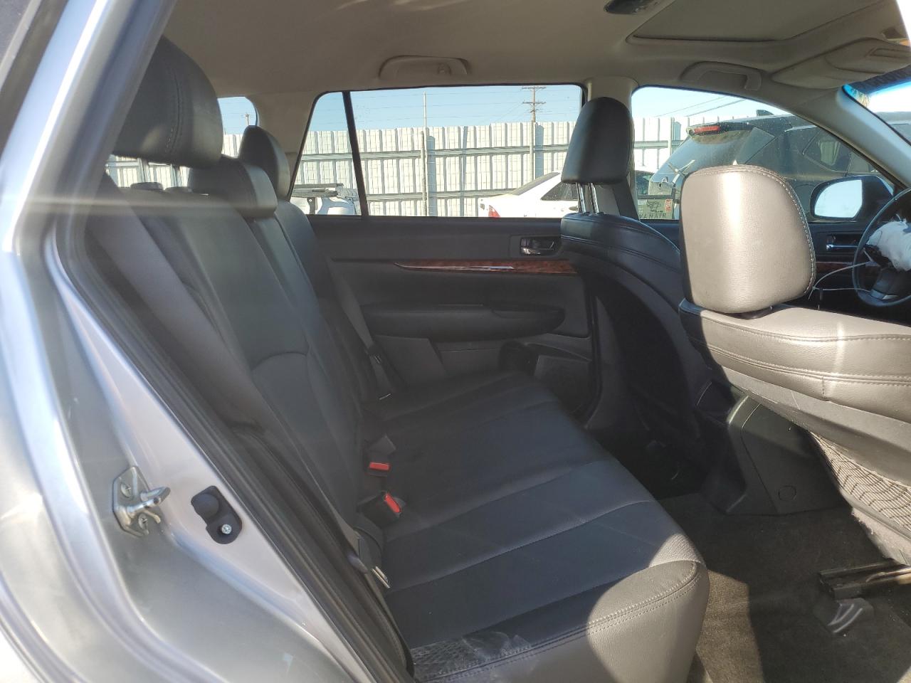 SUBARU OUTBACK 2.5I LIMITED