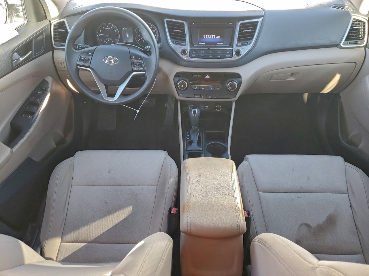 HYUNDAI TUCSON SE