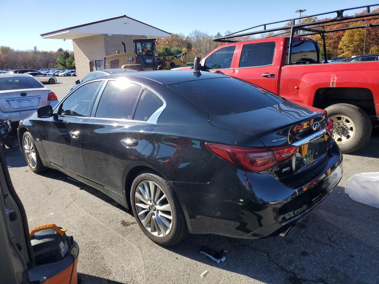 INFINITI Q50 LUXE