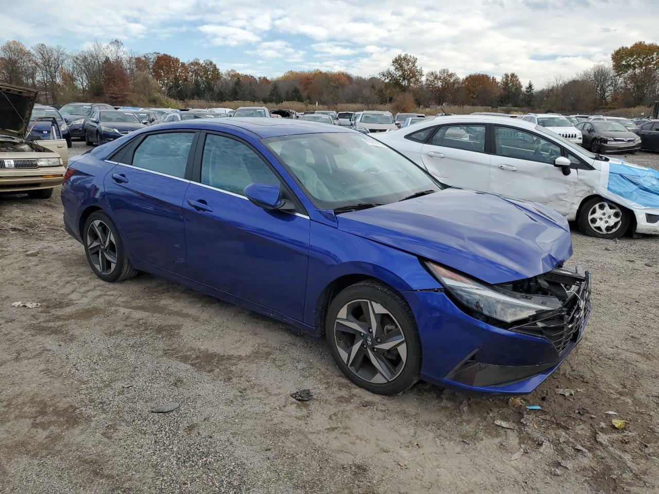 Lot #3301983453 2023 HYUNDAI ELANTRA LI