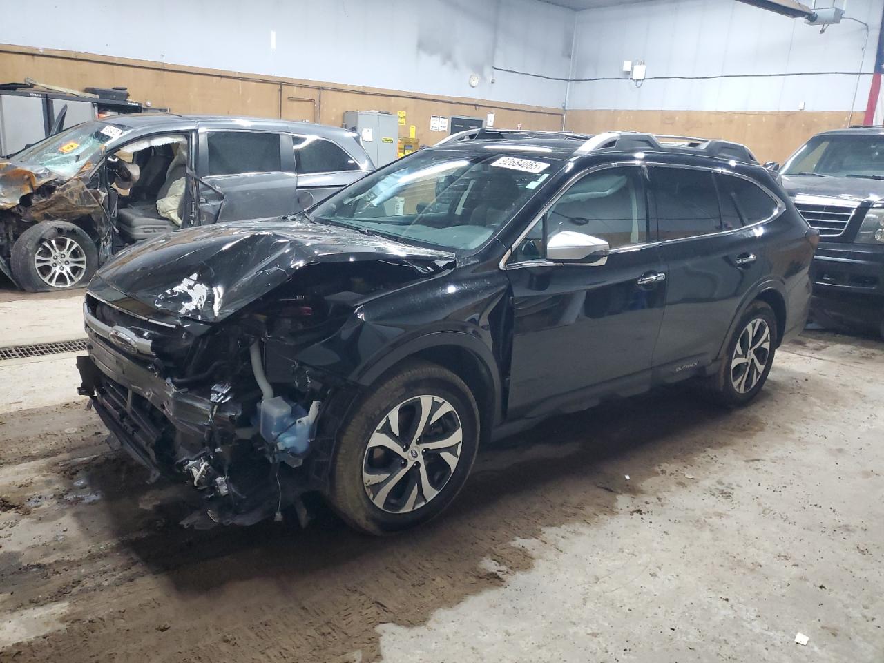 SUBARU OUTBACK TOURING