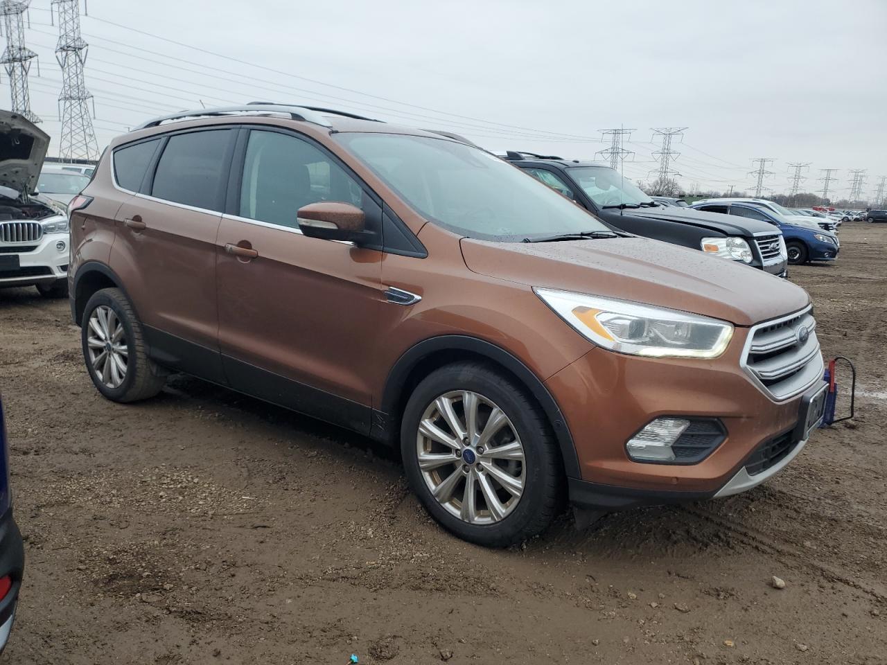FORD ESCAPE TITANIUM