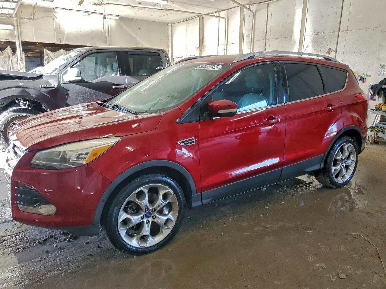 FORD ESCAPE TITANIUM