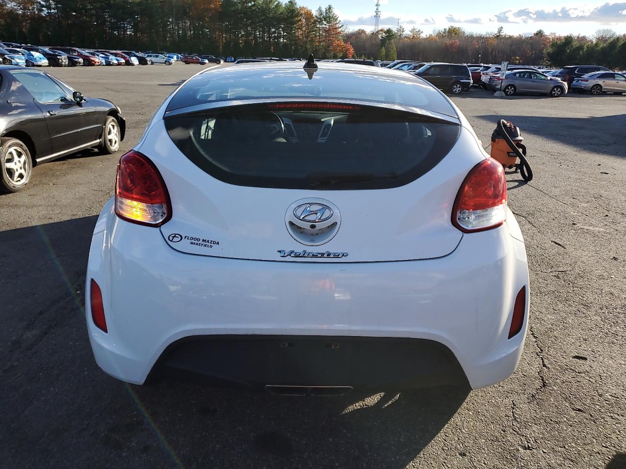 HYUNDAI VELOSTER