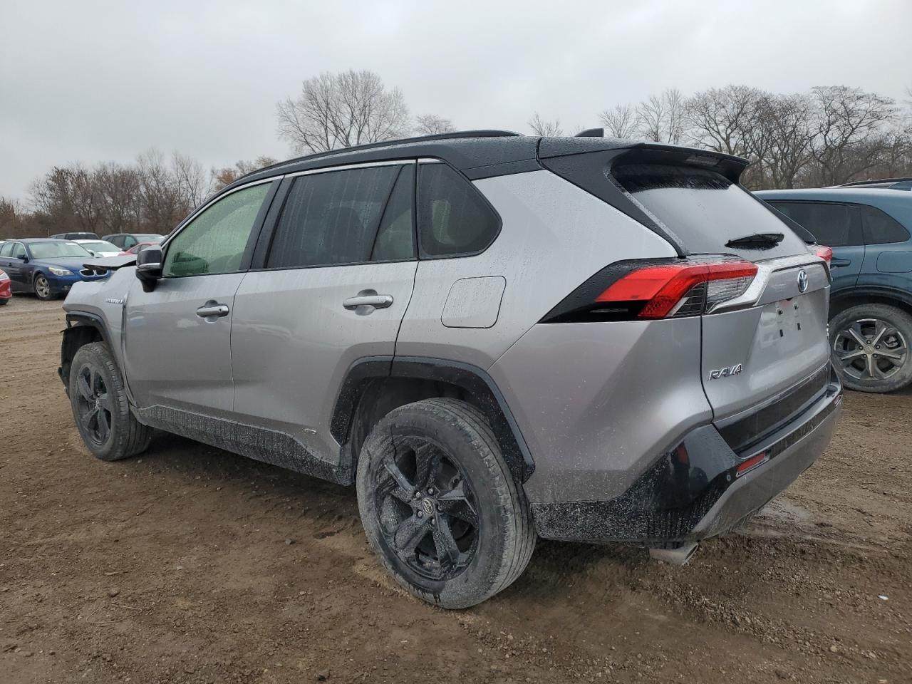 TOYOTA RAV4 XSE