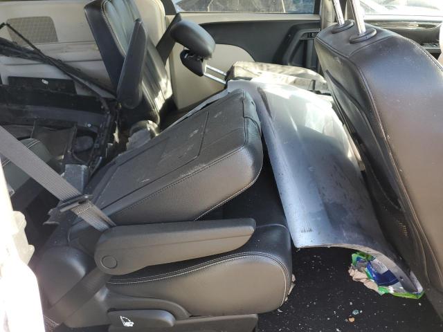 2013 CHRYSLER TOWN & COU #3291324165