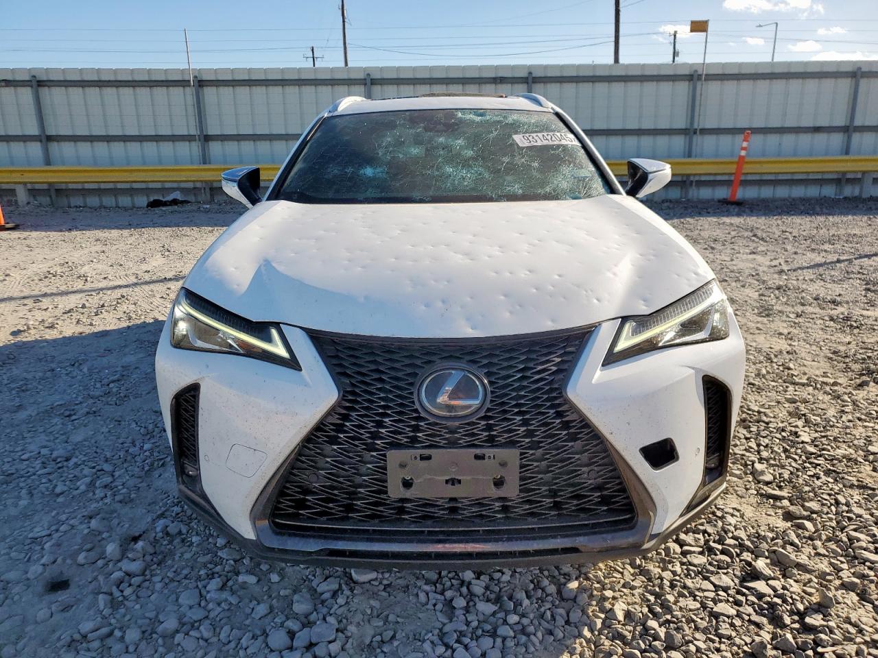 LEXUS UX 200