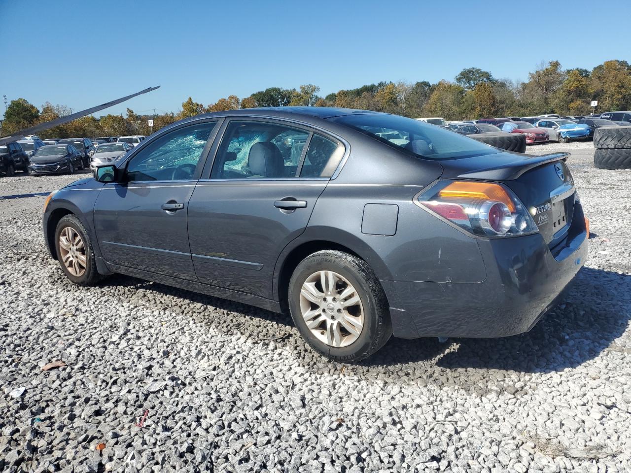 NISSAN ALTIMA BASE