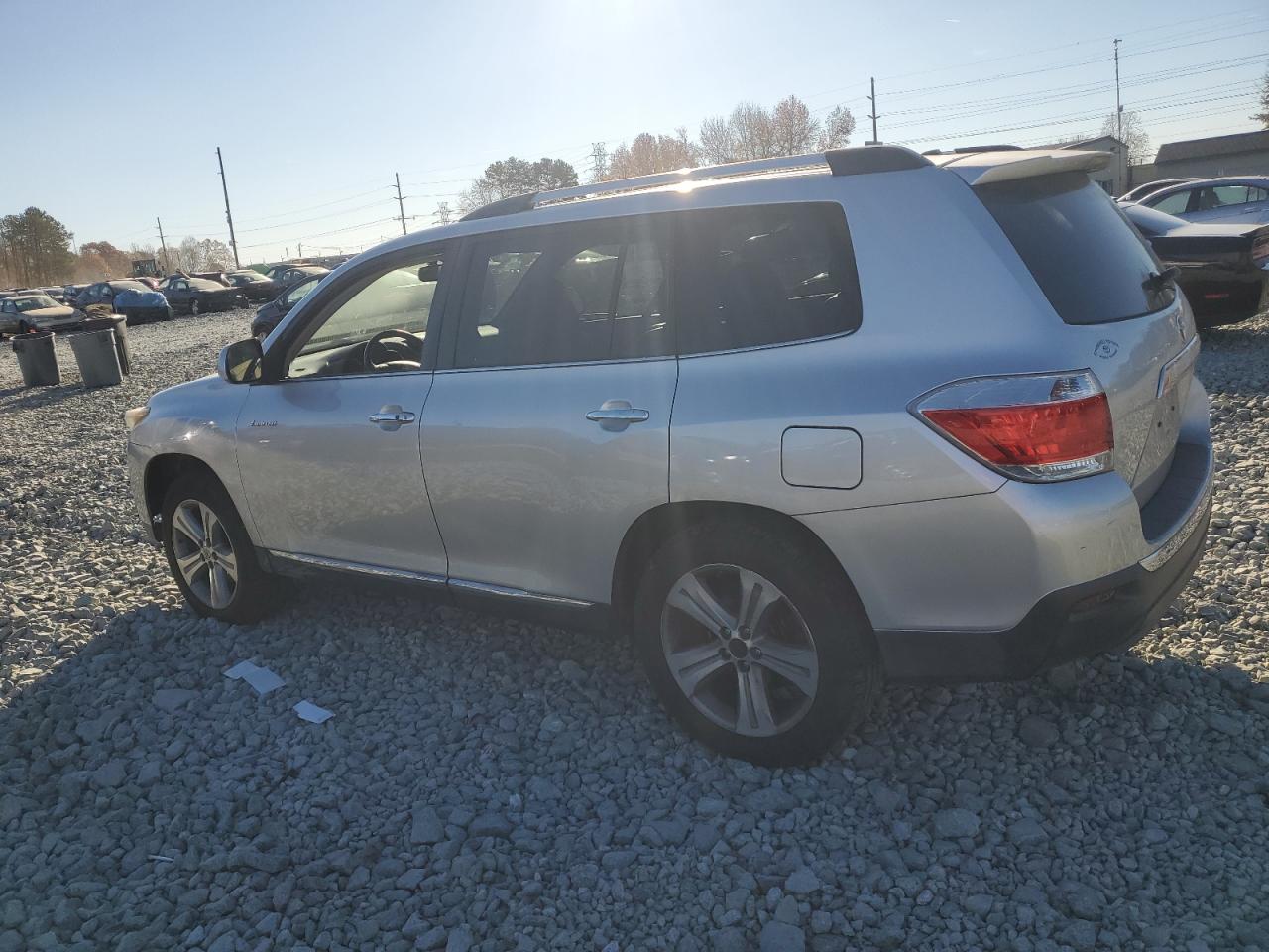 TOYOTA HIGHLANDER LIMITED