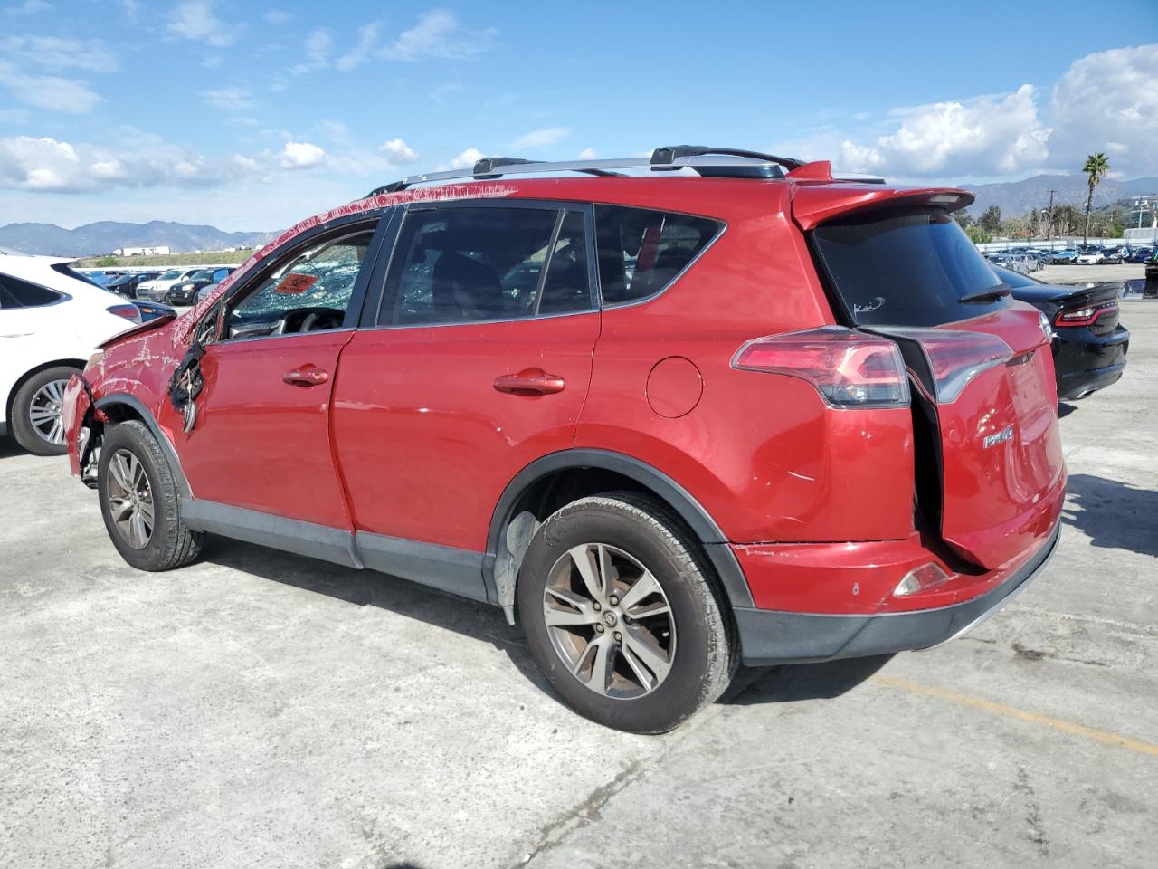 TOYOTA RAV4 XLE