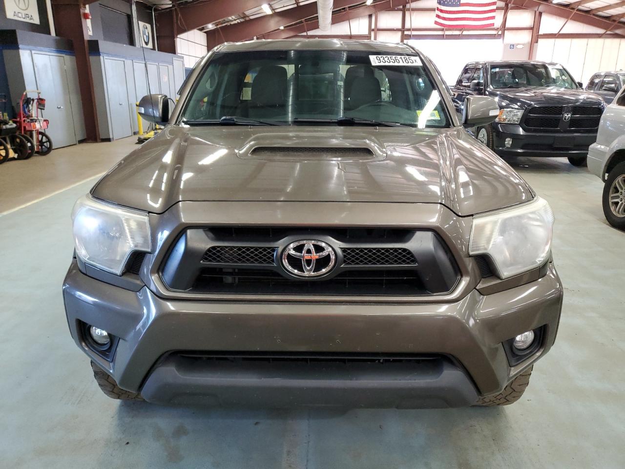 TOYOTA TACOMA