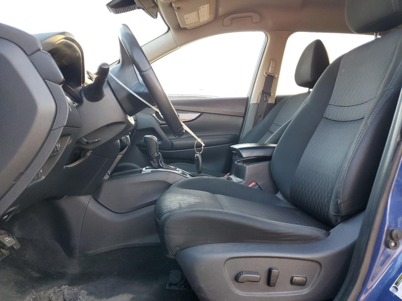 Lot #3310344966 2020 NISSAN ROGUE S