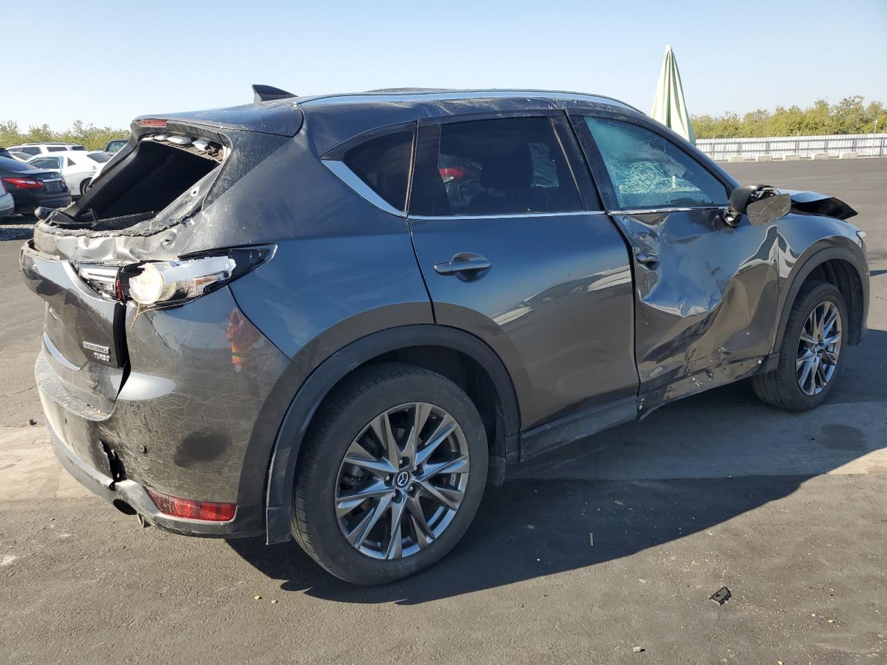 MAZDA CX-5 SIGNATURE