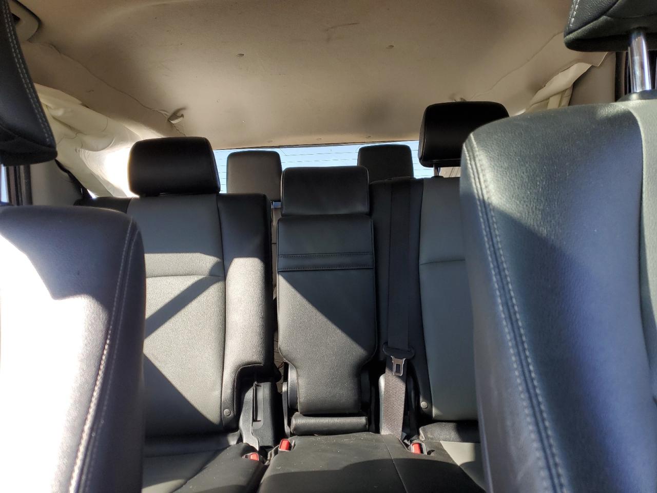 TOYOTA 4RUNNER SR5/SR5 PREMIUM