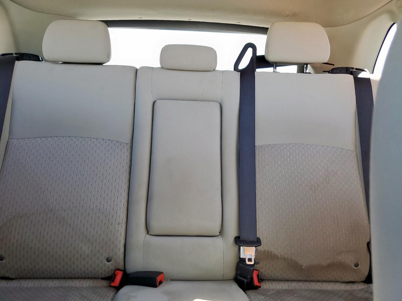 MITSUBISHI OUTLANDER ES