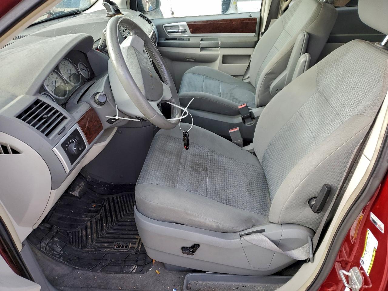 CHRYSLER TOWN & COUNTRY TOURING