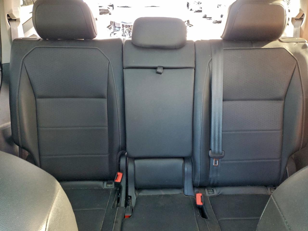 VOLKSWAGEN TIGUAN SE