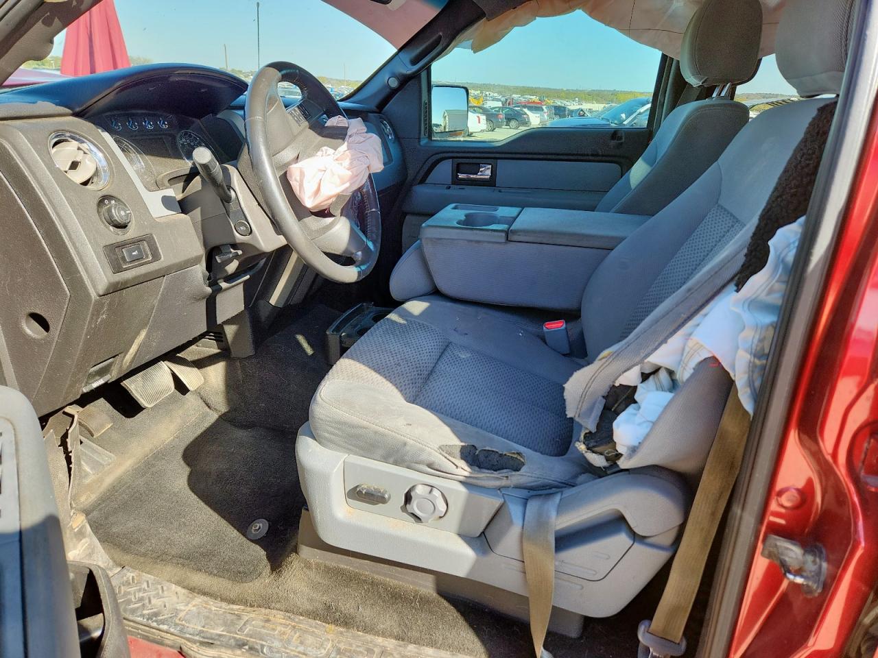 FORD F-150 SUPERCREW