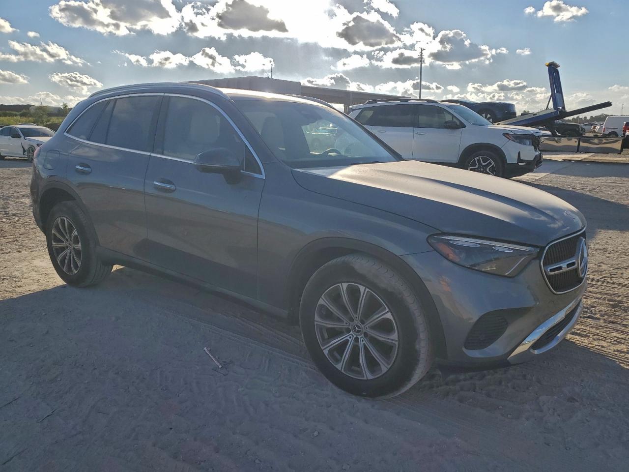 MERCEDES-BENZ GLC-CLASS 300 4MATIC