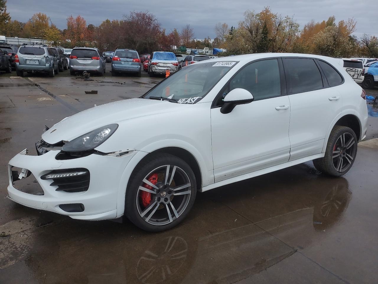 Lot #3308620511 2013 PORSCHE CAYENNE GT