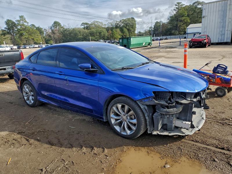 2015 CHRYSLER 200 S #3301763358