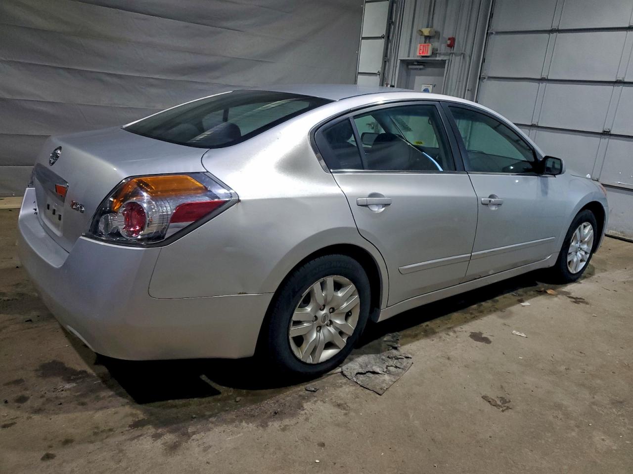 NISSAN ALTIMA BASE