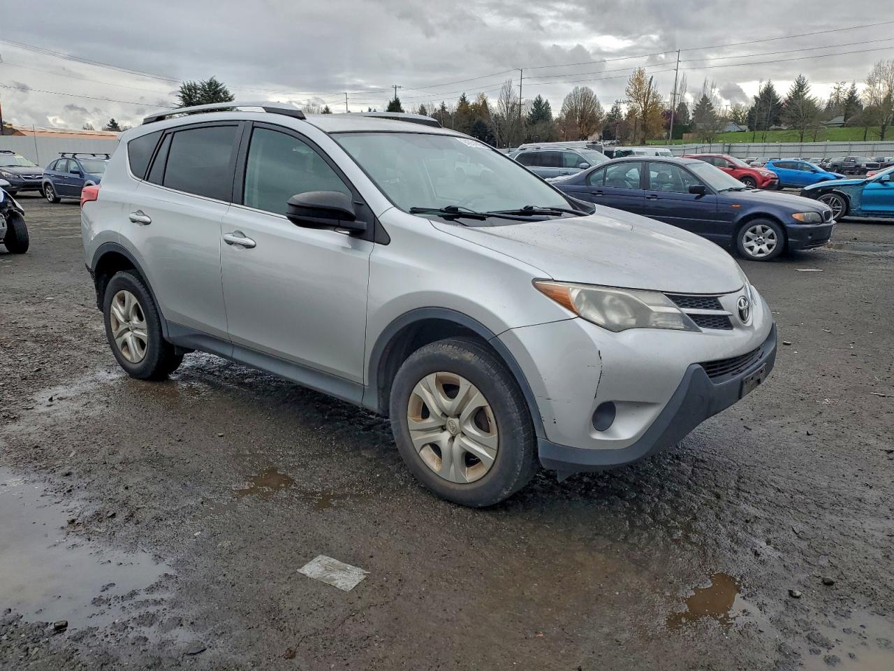TOYOTA RAV4 LE