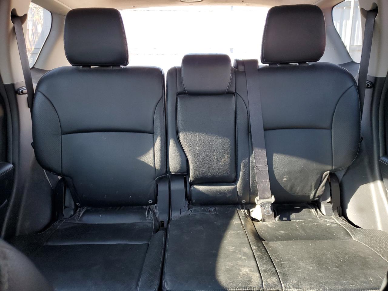 MITSUBISHI OUTLANDER ES