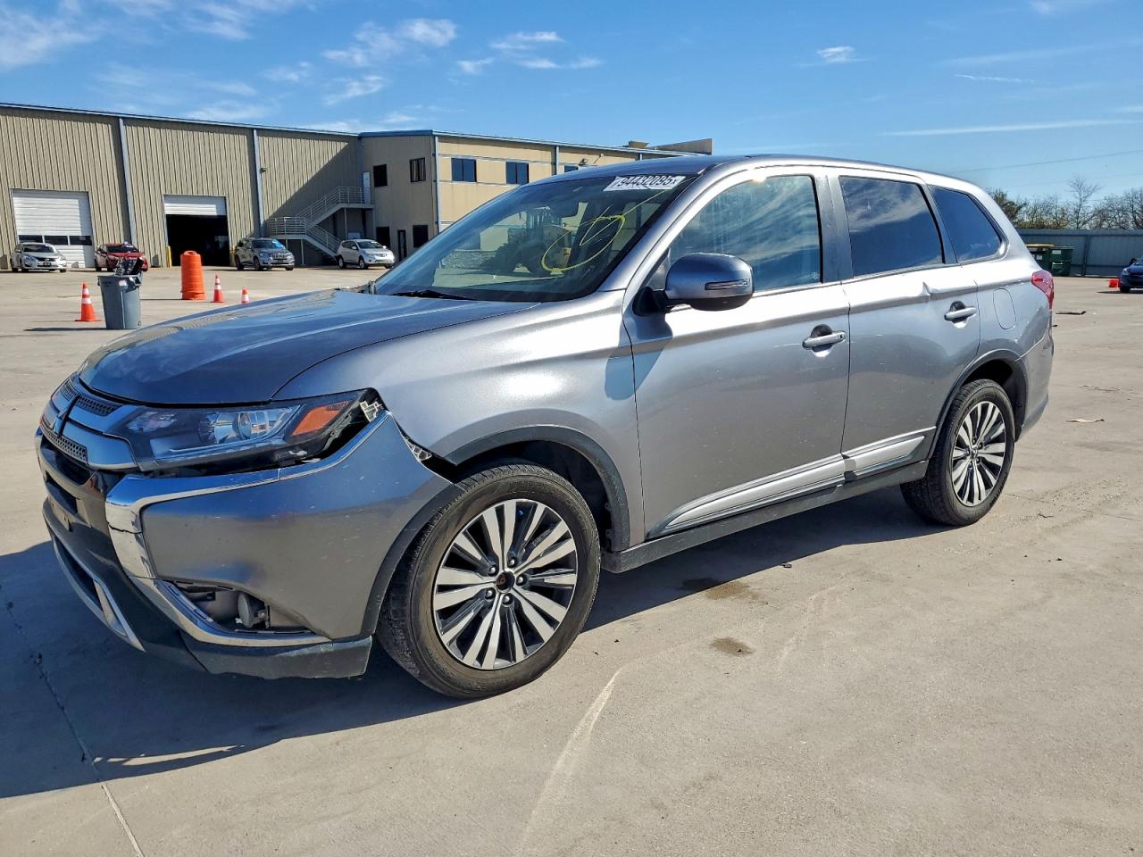 Lot #3311562265 2019 MITSUBISHI OUTLANDER