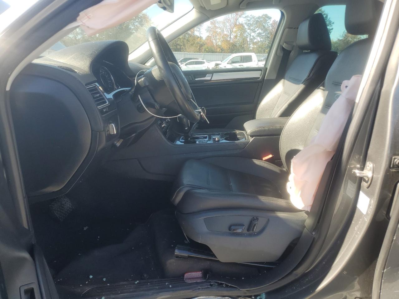 VOLKSWAGEN TOUAREG V6