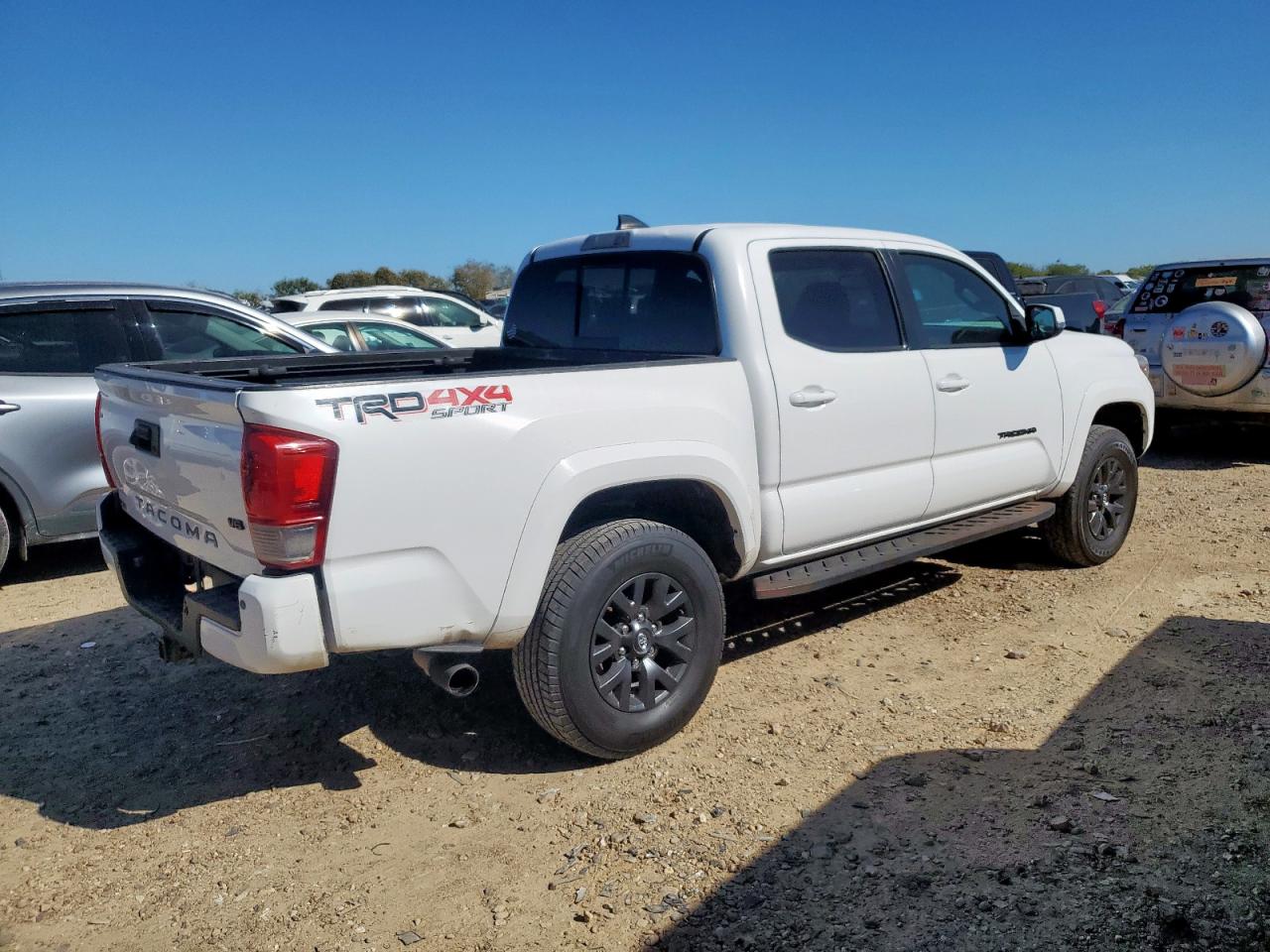 TOYOTA TACOMA DOUBLE CAB